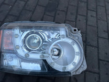 Load image into Gallery viewer, Frontscheinwerfer Land Rover I Discovery BH22-13W029-BA Rechts Headlight SCH7718393150tc