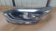 Laden Sie das Bild in den Galerie-Viewer, Frontscheinwerfer Kia Ceed 92101-J7XXX Links Scheinwerfer Headlight