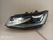 Laden Sie das Bild in den Galerie-Viewer, Frontscheinwerfer VW Transporter 7T1941082A 7T1941081A LED Ein Satz Headlight