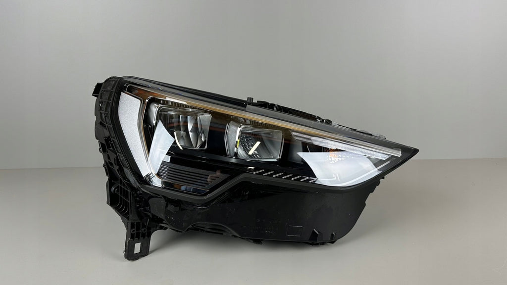 Frontscheinwerfer Audi Q3 83A941012 LED Rechts Scheinwerfer Headlight