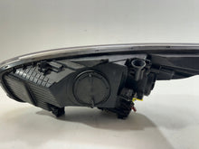 Laden Sie das Bild in den Galerie-Viewer, Frontscheinwerfer Kia Carens I Xenon Rechts Scheinwerfer Headlight SCH2973564712zq