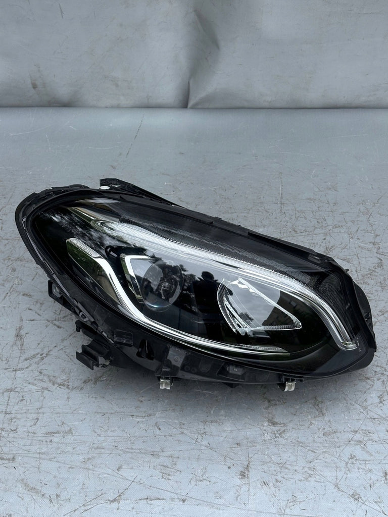 Frontscheinwerfer Mercedes-Benz W246 W242 2469067001 LED Rechts Headlight SCH4941169439bs