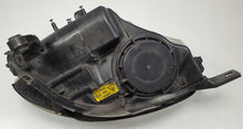 Laden Sie das Bild in den Galerie-Viewer, Frontscheinwerfer Mercedes-Benz W251 A2518260191 Rechts Scheinwerfer Headlight