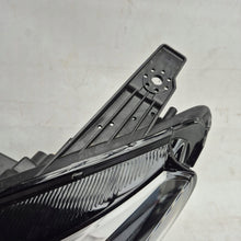 Load image into Gallery viewer, Frontscheinwerfer Dacia Sandero III 260602561R Full LED Links Headlight SCH5533203706xc