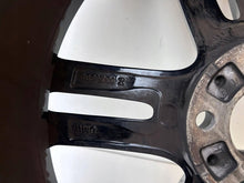 Load image into Gallery viewer, 1x Alufelge 18 Zoll 8009701 BMW 1 F21 F20 Rim Wheel FEL5221728312ks