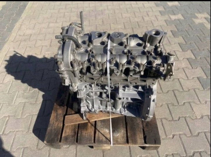Motor Mercedes-Benz W246 W242 270910 1.6 75kW 2014 Benzin Engine Unkomplett MOT9245020231ly
