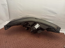 Load image into Gallery viewer, Frontscheinwerfer Renault Captur II 260604753R Full LED Links Headlight SCH8510683110fa