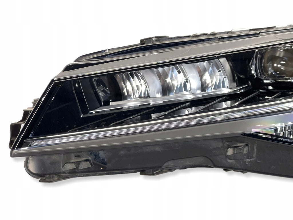 Frontscheinwerfer Skoda Superb 3V1941015 Links Scheinwerfer Headlight SCH9317429407mu