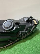 Laden Sie das Bild in den Galerie-Viewer, Frontscheinwerfer VW Golf VIII I 5H1941005 LED Links Scheinwerfer Headlight SCH2464715349ve