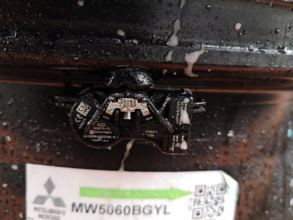 1x Alufelge 18 Zoll 7.0" 5x114.3 38ET Mitsubishi Outlander Eclipse Rim Wheel