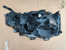 Laden Sie das Bild in den Galerie-Viewer, Frontscheinwerfer Renault 260606399R LED Links Scheinwerfer Headlight SCH6839881981ll