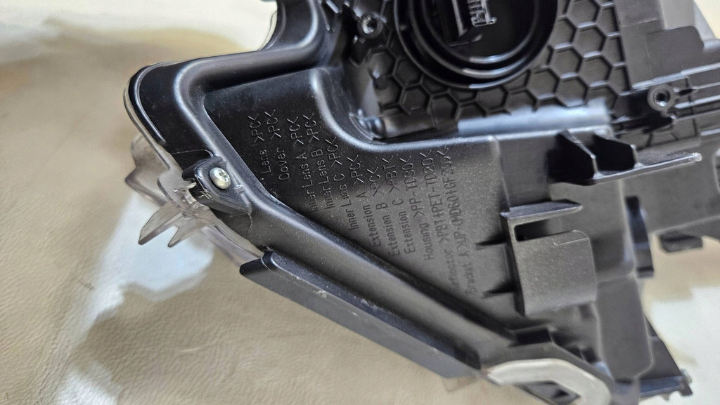 Frontscheinwerfer Toyota 4 Prius PGP4206 Full LED Rechts Scheinwerfer Headlight