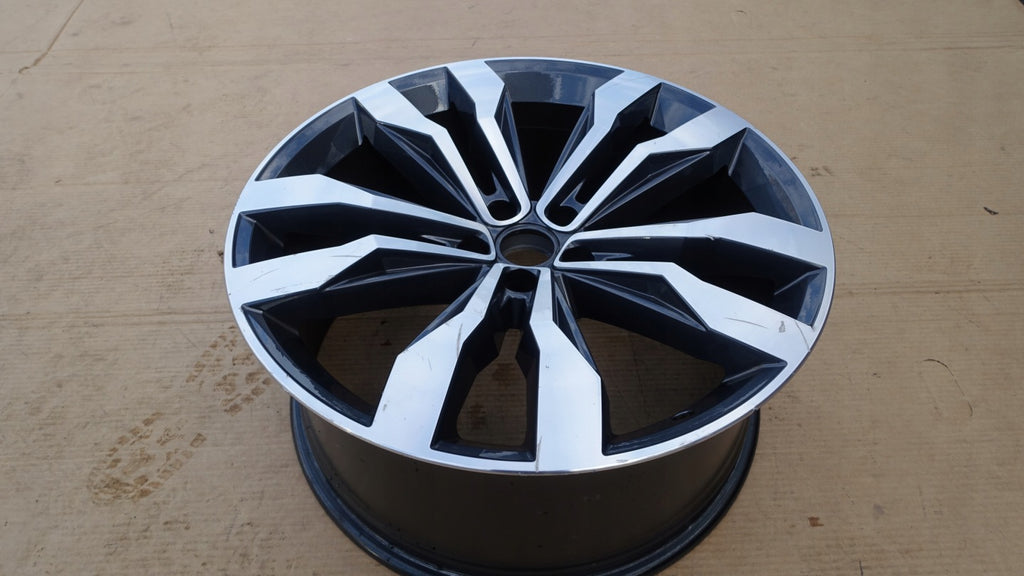 1x Alufelge 21 Zoll 9.5" 5x112 31ET Glanz Schwarz 760601025D VW Touareg FEL8414484629vd