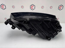 Laden Sie das Bild in den Galerie-Viewer, Frontscheinwerfer Skoda Octavia IV 5E4941015 LED Links Scheinwerfer Headlight SCH2306012681vu