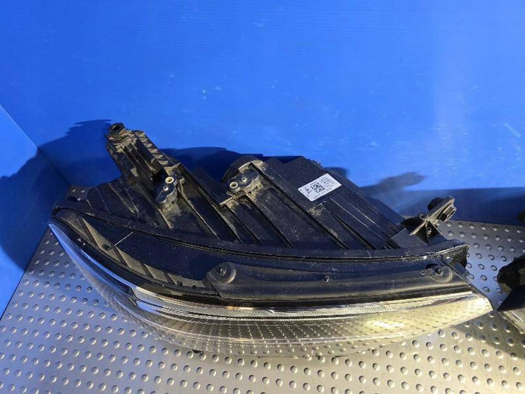 Frontscheinwerfer VW Passat B8 3G1941036P LED Ein Stück (Rechts oder Links)