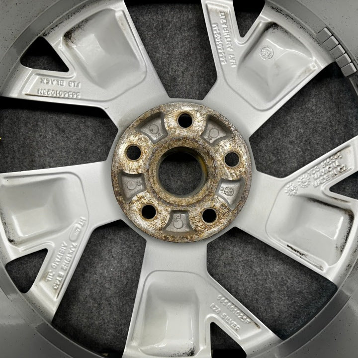 1x Alufelge 19 Zoll 7.0" 5x112 43ET Glanz Silber 565601025 Skoda Kodiaq FEL4126166609rs