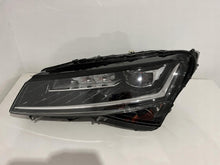 Laden Sie das Bild in den Galerie-Viewer, Frontscheinwerfer Skoda Superb III 3V1941015D LED Links Scheinwerfer Headlight