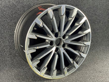 Laden Sie das Bild in den Galerie-Viewer, 1x Alufelge 19 Zoll 8.5" 5x112 32ET Glanz Graphit 8W0601025BJ Audi A4 B9 Mg FEL8264398467ak