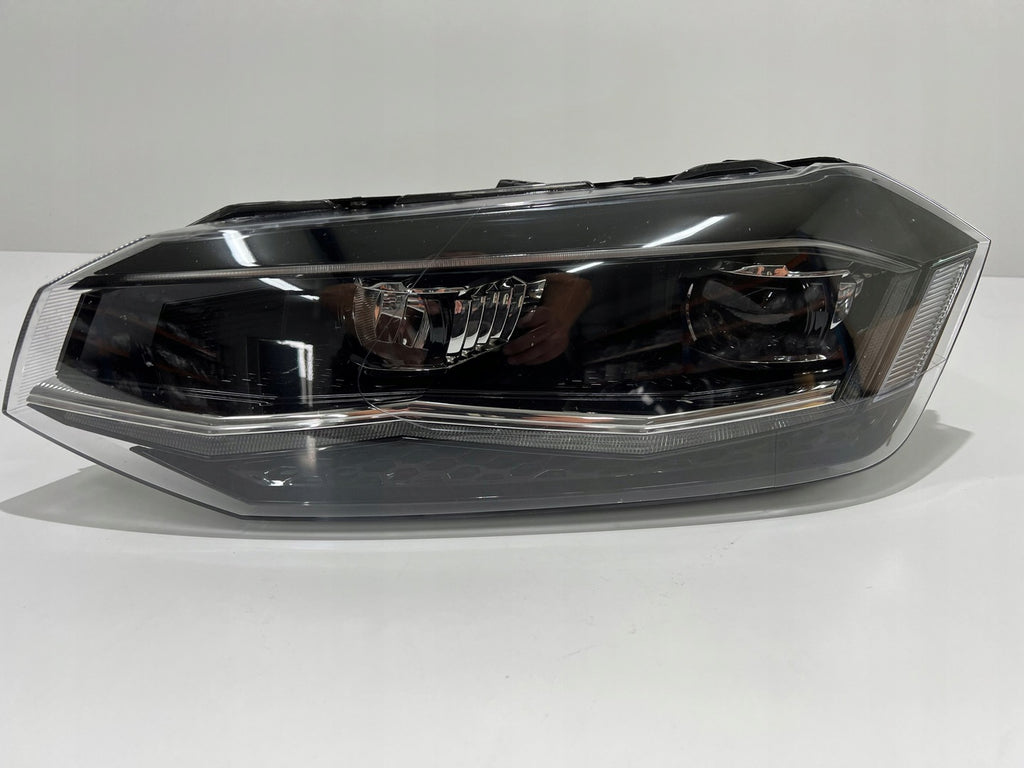 Frontscheinwerfer VW Polo 2G1941035B Full LED Links Scheinwerfer Headlight