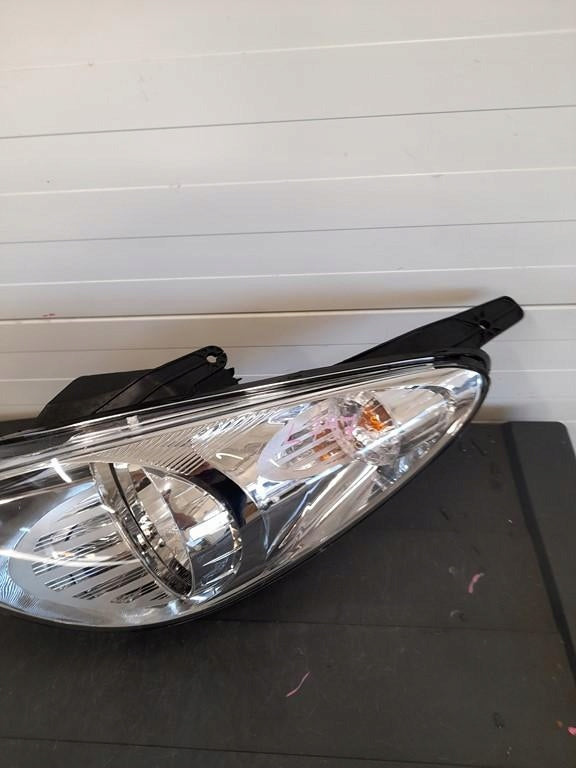 Frontscheinwerfer Hyundai I20 Links Scheinwerfer Headlight