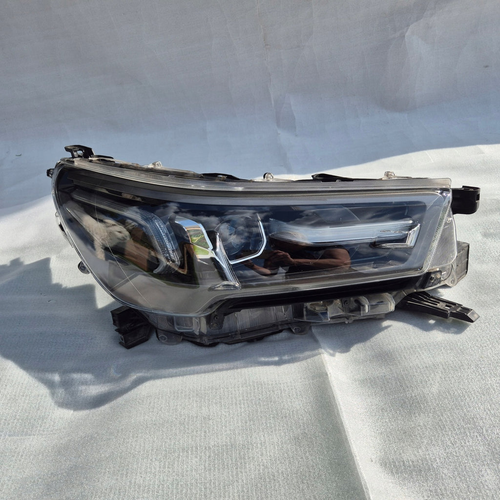 Frontscheinwerfer Toyota VIII 81110-YP120 Full LED Rechts Scheinwerfer Headlight SCH3615235216eo