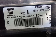 Laden Sie das Bild in den Galerie-Viewer, Frontscheinwerfer Seat Ibiza I V 6F1941007E Links Scheinwerfer Headlight SCH3322610951pp