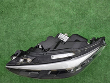Laden Sie das Bild in den Galerie-Viewer, Frontscheinwerfer BMW 1 F20 1EX011930-81 Full LED Links Scheinwerfer Headlight SCH9697710496me
