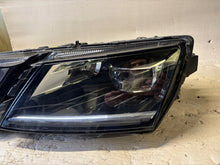 Load image into Gallery viewer, Frontscheinwerfer Skoda Octavia III 5E1941015D Full LED Links Headlight SCH4155716442zw