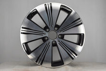 Laden Sie das Bild in den Galerie-Viewer, 1x Alufelge 18 Zoll 7.5&quot; 5x112 53ET A2434010100 Mercedes-Benz Eqa Rim Wheel