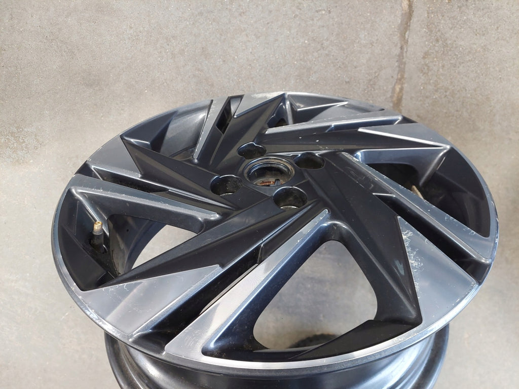 1x Alufelge 16 Zoll 6.0" 5x114.3 50ET Glanz Graphit 52910-Q0200 Hyundai I Mg FEL8024912270ky