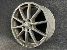 Laden Sie das Bild in den Galerie-Viewer, 1x Alufelge 19 Zoll 8.0" 5x112 KBA52203 Rim Wheel FEL2160134651lu