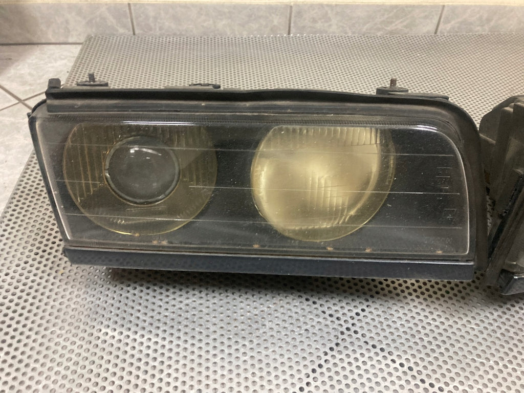 Frontscheinwerfer BMW E38 8376269 Xenon Ein Satz Scheinwerfer Headlight SCH9855324982kr