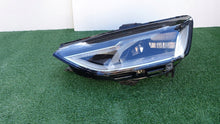 Load image into Gallery viewer, Frontscheinwerfer Audi A4 B9 8W0941011 LED Ein Stück (Rechts oder Links)