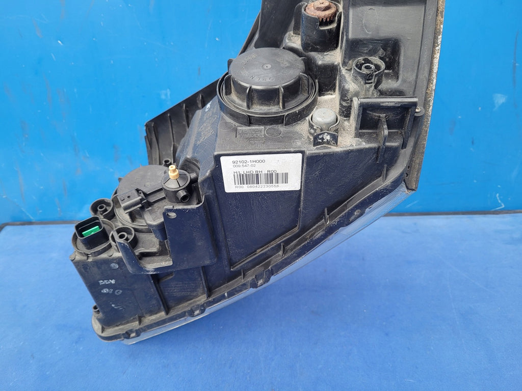 Frontscheinwerfer Kia Ceed 92102-1H000 Rechts Scheinwerfer Headlight