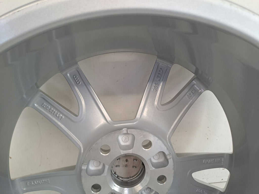 1x Alufelge 17 Zoll 6.5" 5x112 33ET Glanz Silber 8U0071497 Audi Rim Wheel FEL5841865444kg