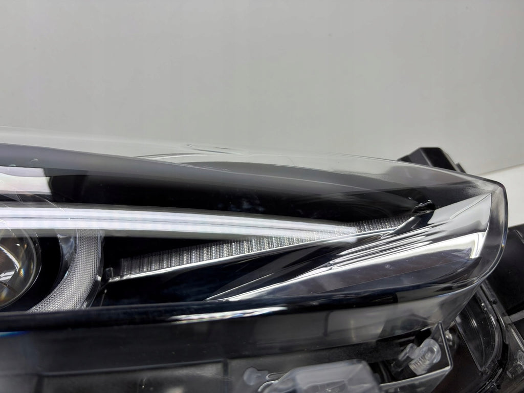 Frontscheinwerfer Mazda III BSP551030 Rechts Scheinwerfer Headlight SCH6078042665mf
