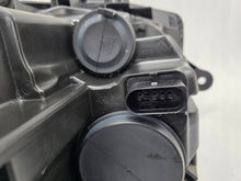 Laden Sie das Bild in den Galerie-Viewer, Frontscheinwerfer VW Transporter 7E1941016AB Rechts Scheinwerfer Headlight SCH7473929708yr