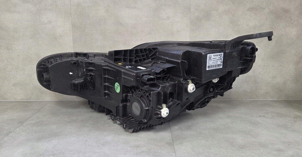 Frontscheinwerfer Volvo 80000628 LED Rechts Scheinwerfer Headlight SCH5632061370pu