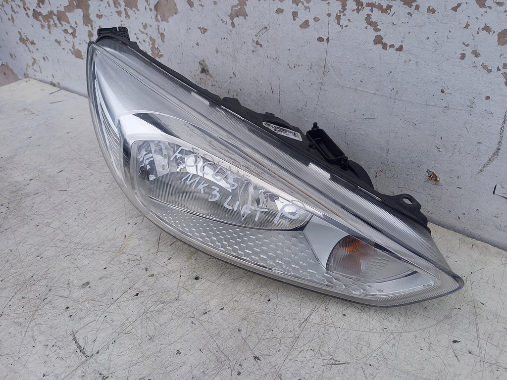Frontscheinwerfer Ford Focus F1EB-13W029-AE Rechts Scheinwerfer Headlight SCH3853135111jg