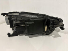 Laden Sie das Bild in den Galerie-Viewer, Frontscheinwerfer VW T-Roc 2GA941005F Full LED Links Scheinwerfer Headlight SCH3674491449mu