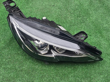 Load image into Gallery viewer, Frontscheinwerfer Peugeot 308 981699058000 Rechts Scheinwerfer Headlight SCH9820641902pr