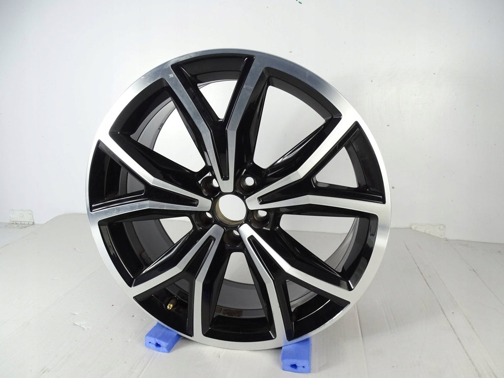 1x Alufelge 18 Zoll 7.0" 5x112 39ET 2GM601025P VW T-Cross Rim Wheel FEL4158930285cz