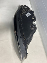 Load image into Gallery viewer, Frontscheinwerfer BMW Polo 2G1941006 Ein Stück (Rechts oder Links) Headlight