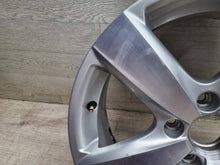 Laden Sie das Bild in den Galerie-Viewer, 1x Alufelge 17 Zoll 5x112 5N0601025AB VW Tiguan Rim Wheel FEL2454235032ph