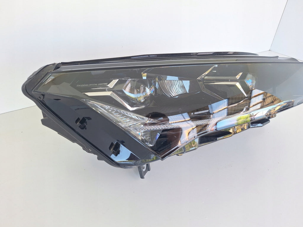 Frontscheinwerfer Skoda Enyaq 5LB941016G 1EX0147732 LED Rechts Headlight SCH9955259865le