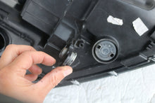 Load image into Gallery viewer, Frontscheinwerfer VW Passat B7 3AB941751 Links Scheinwerfer Headlight SCH8207906033zh