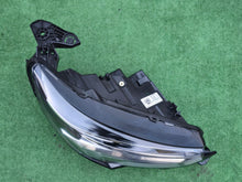 Laden Sie das Bild in den Galerie-Viewer, Frontscheinwerfer Opel Corsa F 9829522580 LED Rechts Scheinwerfer Headlight SCH9237258779lx