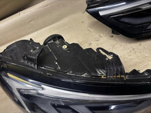 Load image into Gallery viewer, Frontscheinwerfer Audi A1 82A941033D 82A941034D LED Rechts oder Links