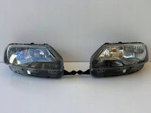 Laden Sie das Bild in den Galerie-Viewer, Frontscheinwerfer Skoda Rapid 5JB941015 5JB941016 Ein Stück (Rechts oder Links) SCH8780795645fe