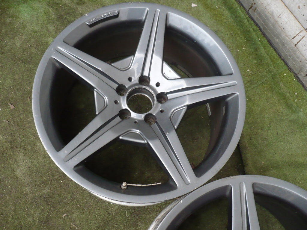 1x Alufelge 19 Zoll 9.5" 5x112 31ET A1714000402, A2114001402 Mercedes-Benz Amg